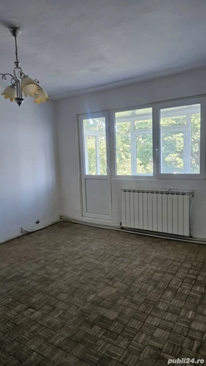 Vand apartament Piata Mica