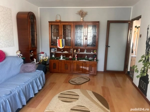 3 decomandate 1 MAI,etaj 2,centrala - imagine 2