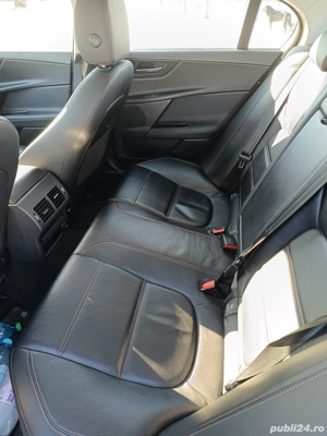 Jaguar XE Prestige - imagine 4