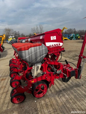 Semanatoare plante prasitoare pe 6 randuri Cansa cu bazin mare de fertilizare - imagine 4