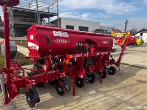 Semanatoare plante prasitoare pe 6 randuri Cansa cu bazin mare de fertilizare