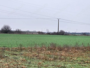 Vand teren agricol extravilan în Giroc 