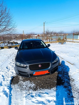 Jaguar XE Prestige - imagine 6