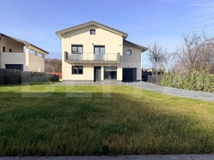 Vila superba, 213 mp, 680 mp teren, la cheie, zona Dianei - imagine 17