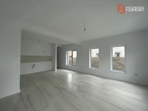 Duplex deosebit cu 5 camere in Ghiroda  - imagine 4