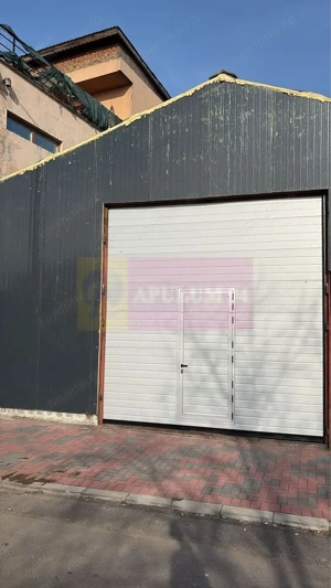 Hala cu cladire birou , curte 240 mp , acces TIR - spatiu firma