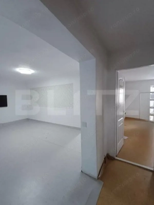 Spatiu comercial/birouri de inchiriat, zona Micro III