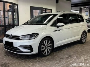 Volkswagen Touran în echipare R-Design, 7 locuri