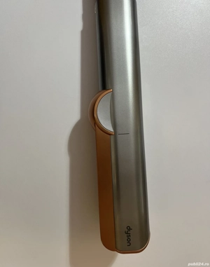 Dyson Airstrait în stare foart bună 