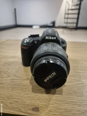 Nikon D3100 + obiectiv AF-S DX 18 55mm VR