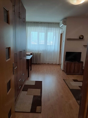 Garsoniera Iancului - Elev Stefanescu, et. 9/10,  an 1980, metrou - 7 min