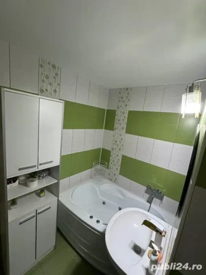 Apartament Deosebit 2 Camere  Decomandat Centrala Proprie Zona Girocului - imagine 7