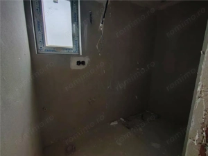 Duplex toate utilitatile - langa asfalt - zona excelenta - personalizare interioara - teren 385 mp - imagine 13