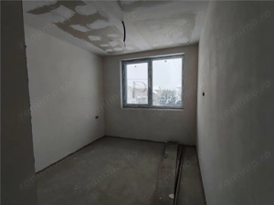 Duplex toate utilitatile - langa asfalt - zona excelenta - personalizare interioara - teren 385 mp - imagine 9