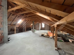 Casa cu etaj si mansarda, 5 camere, zona Santa, Mogosesti - imagine 8