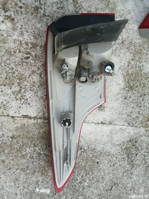 Lampa Ford Focus dreapta spate  - imagine 5