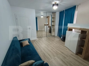 Apartament modern , cu parcari si terasa 