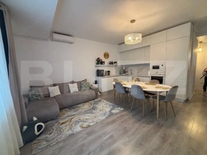 Apartament 3 camere 70 mp Rond Pacurari 