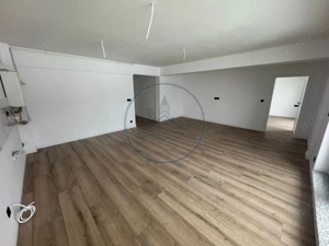 🏡 Apartament 3 camere / 2 bai / etaj 1 / 80,65 MP utili /  bloc nou, ZONA SUD  - imagine 2
