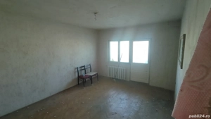 vand apartament 2 camere, decomandat, bucatarie mare, balcon mare, acoperis - imagine 4