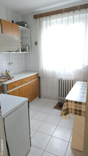 Inchiriez apartament decomandat 2 camere centru Orșova