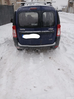 Vând Dacia Logan 
