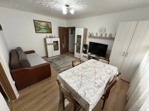 Apartament 2 camere, etaj 2 - zona Cetate