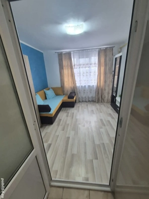 Vand Garsoniera 24mp etaj 3 4 zona Industriala.  - imagine 5