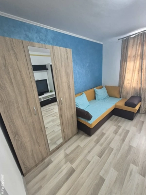 Vand Garsoniera 24mp etaj 3 4 zona Industriala.  - imagine 3