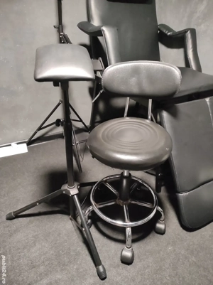 Scaun hidraulic cu spatar si suport mână pentru salon studio