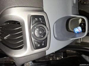 Vând Ford transit custom 2016 luna a 10 - imagine 3