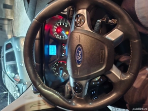 Vând Ford transit custom 2016 luna a 10 - imagine 2