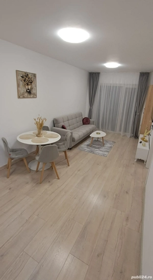 Închiriez apartament în regim hotelier  - imagine 2