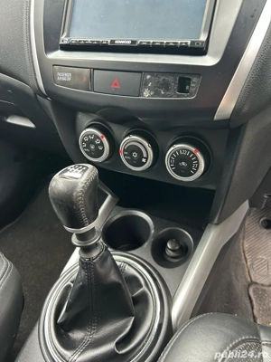 Dezmembrez Mitsubishi ASX4 1.8 diesel 2011 - imagine 8