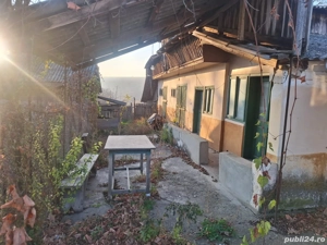 Casă de vânzare la țară - imagine 9