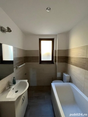 apartament 3 camere zona ciarda rosie - imagine 3