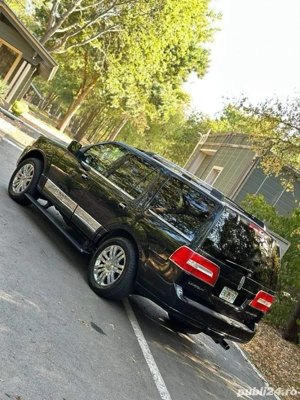 Lincoln Navigator - imagine 2