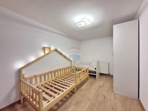 Casă cu 3 camere de vânzare în Pecica - imagine 15