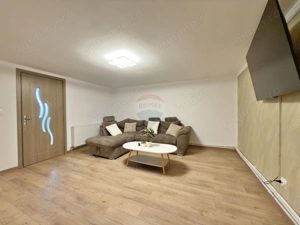 Casă cu 3 camere de vânzare în Pecica - imagine 12