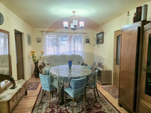 Casă / Vilă cu 7 camere de vânzare - imagine 11