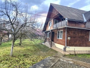 Casă / Vilă cu 7 camere de vânzare - imagine 8