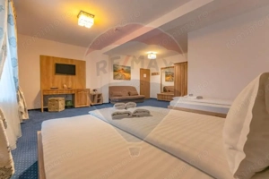 Proprietate turistică cu 14 camere, poziționare excepțională – Râșnov - imagine 19