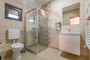 Proprietate turistică cu 14 camere, poziționare excepțională – Râșnov - imagine 9