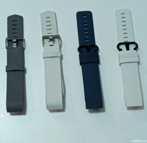Vând Curele silicon pentru smartwatch Fitbit Charge 2 și 3.NOI