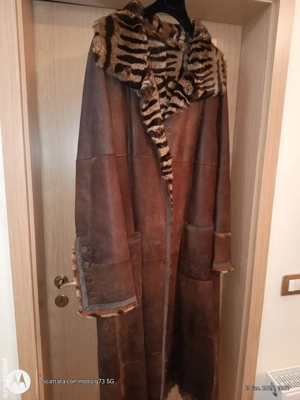 Palton de damă. - imagine 4