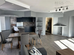 Apartament premium 3 camere, living generos, renovat, Centrul Civic Brasov - imagine 2