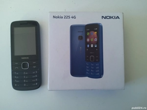 Vand telefon Nokia 225  cu 4G absolut nou