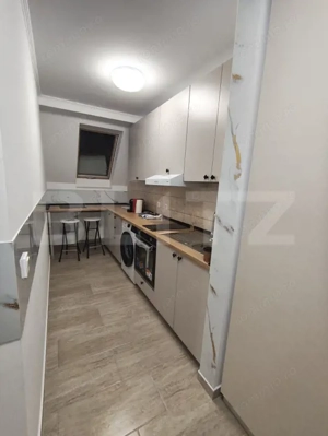 Garsoniera de vanzare, 24,33 mp, in Decebal 