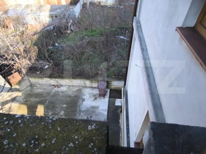Vila P+2E, 550 mp utili pe 970 mp teren,stradal, zona Gradinii Botnice - imagine 3