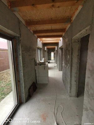 Casa chiar in Onesti. Eleganta, diferita, personalizabila si cu potential! - imagine 9